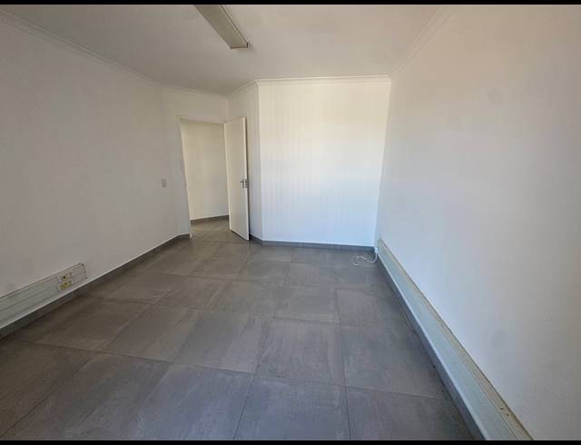95M² OFFICE TO LET IN MELKBOSSTRAND CENTRAL